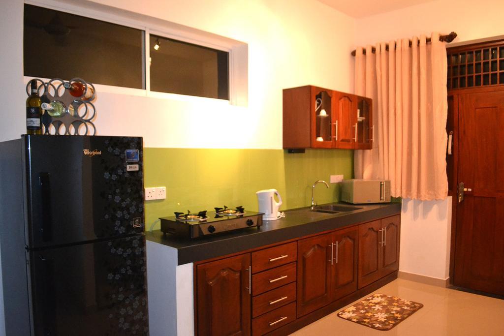 Orchidee Apartments Dehiwala-Mount Lavinia Exterior photo