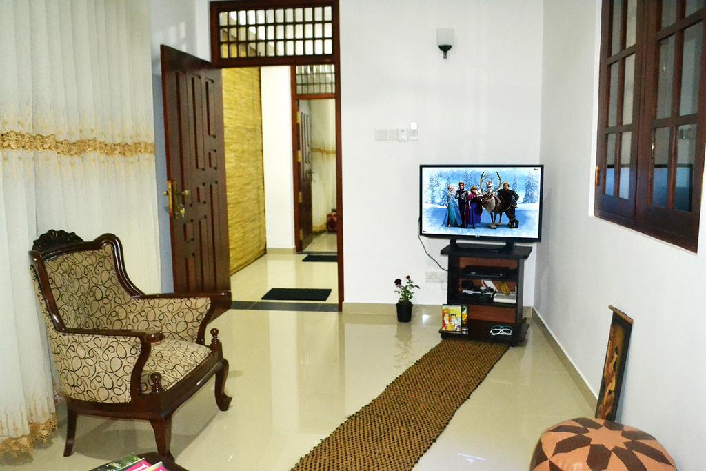 Orchidee Apartments Dehiwala-Mount Lavinia Exterior photo